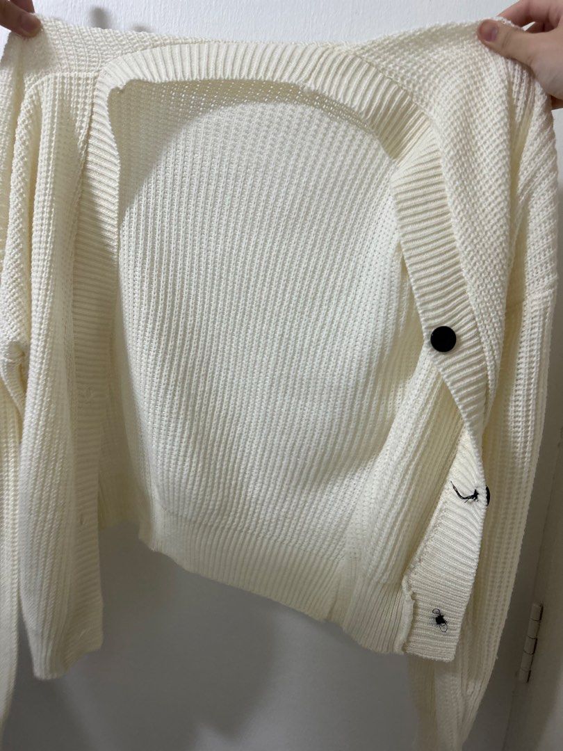Jackets (Category: Coats, Jackets and Outerwear) located in Singapore. Submitted by pre-loved_clothes (Listing ID 1460883039, Image 5). Description: Each for $12 (can negotiate).