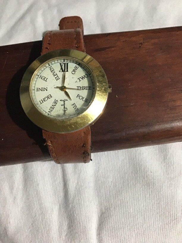 JACQUES FAREL Quartz authentic (Category: Luxury Watches) located in Baguio. Submitted by agozun61 (Listing ID 1460915026, Image 1). Description: Quartz authentic gold plated good condition..