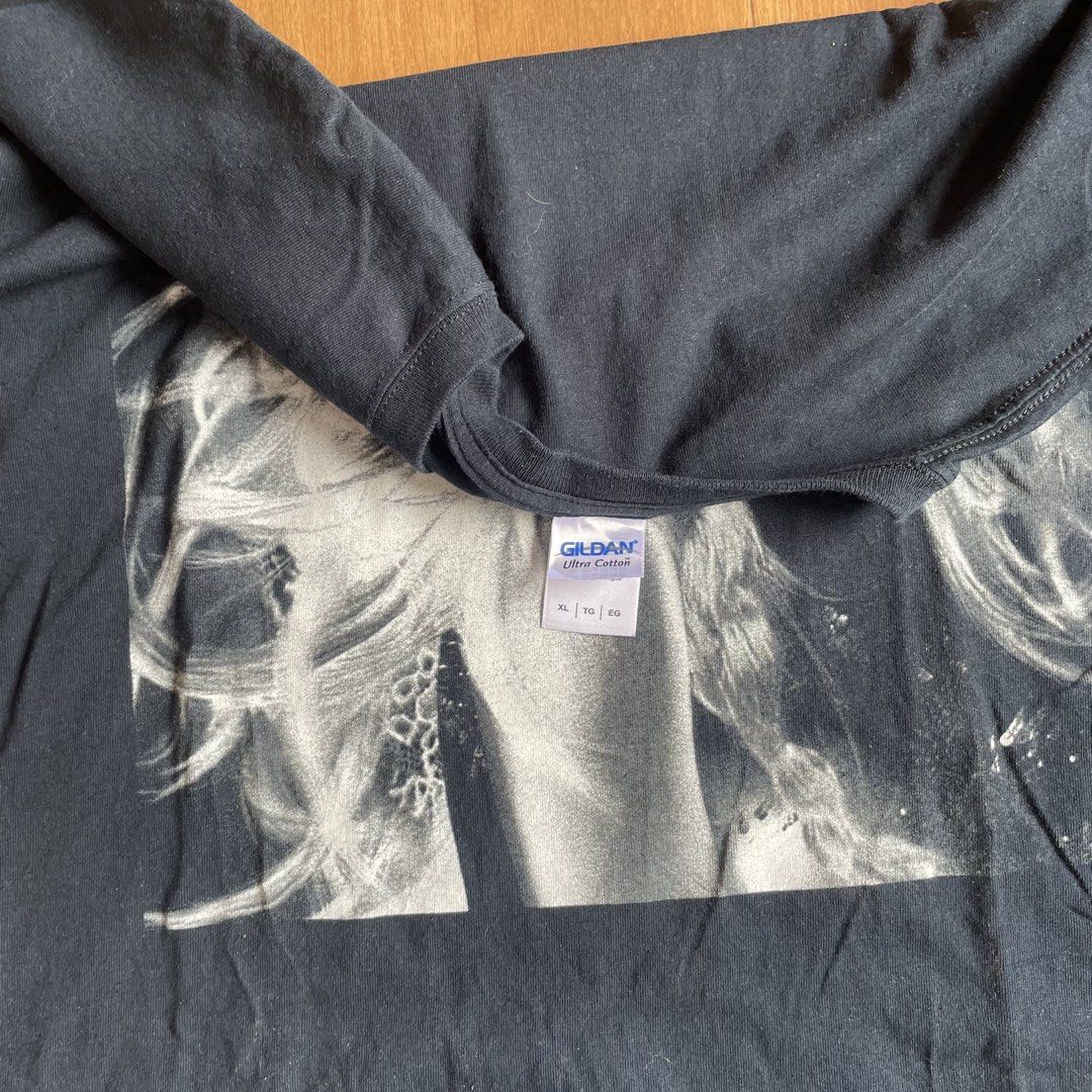 Janet Jackson Portrait Shirt (Category: Tshirts & Polo Shirts ) located in Minalabac. Submitted by heatdosage (Listing ID 1460720475, Image 3). Description: No issues Xl size.