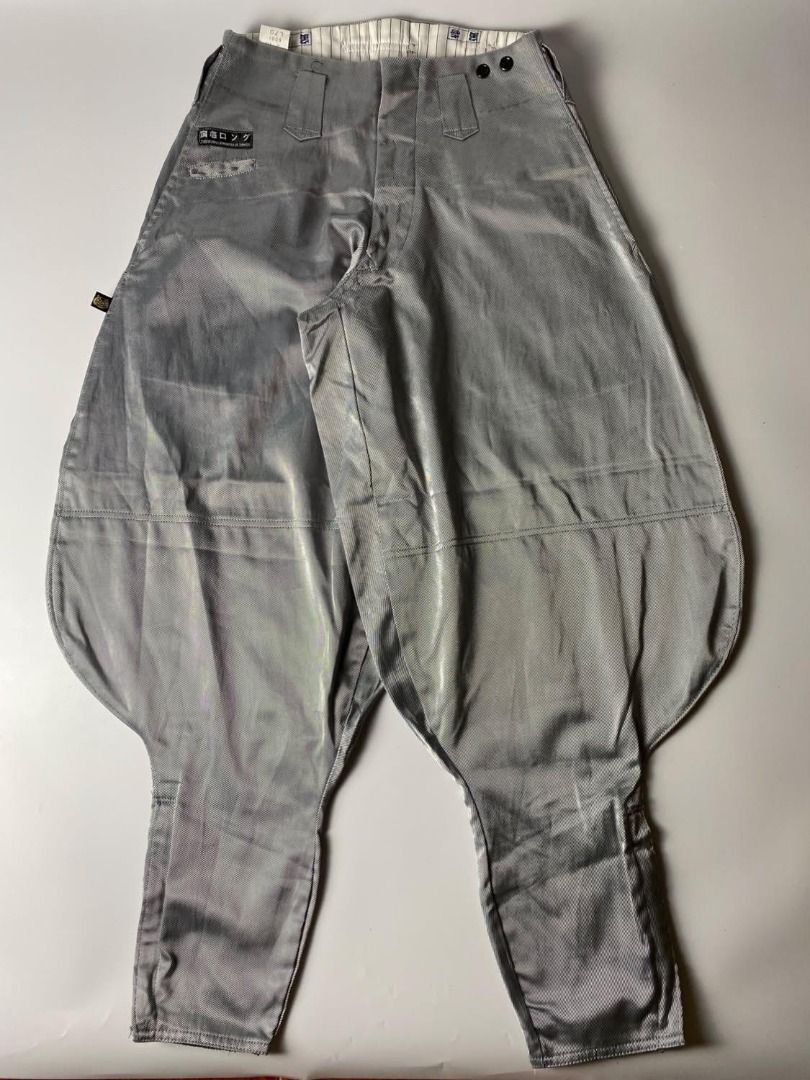 JAPANESE TOBI PANTS (Category: Joggers) located in Pasig City. Submitted by akithrift18 (Listing ID 1460799680, Image 1). Description: ITEM: JAPANESE TOBI PANTS Size fits: MEDIUM ADJUSTABLE W: 28-30 L: 39 Leg opening: 5 Issue: NO ISSUES Condition: GOOD Color rate: 9/10 GRAB: 2000 • Color may vary due to lighting • Location: Pasig City (NCR) • Courier: J&T Express • Mode of payment: G CASH/PAYMAYA • All items are thrifted/second hand please manage