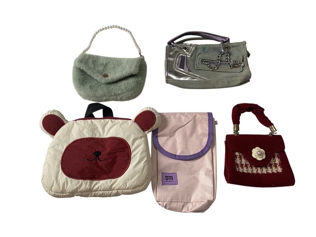 🇰🇷🇯🇵Japankorea Bundle 1🇯🇵🇰🇷 (Category: Tote Bags) located in Butuan. Submitted by bxufinds (Listing ID 1460760887, Image 1). Description: 🇯🇵JAPAN-KOREA SURPLUS🇰🇷 LAST PRICE POSTED‼️ ▪️1 DAY RESERVATION ONLY. AUTO CANCEL & GIVE TO THE NEXT MINER PO. ▪️CONDITION: -Size: -As is, used items -surplus -signs of usage..bawal sa maselan bawal sa maarte po pero good condition at magagamit pa talaga. *****𝗣𝗟𝗘𝗔𝗦𝗘 𝗥𝗘𝗔𝗗***** ▪️Please man