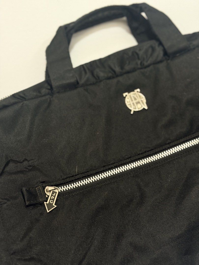 Jean Paul Gaultier (Category: Luxury Bags & Wallets) located in Kapangan. Submitted by keythsgs74798 (Listing ID 1460817034, Image 2). Description: NEGOTIABLE .