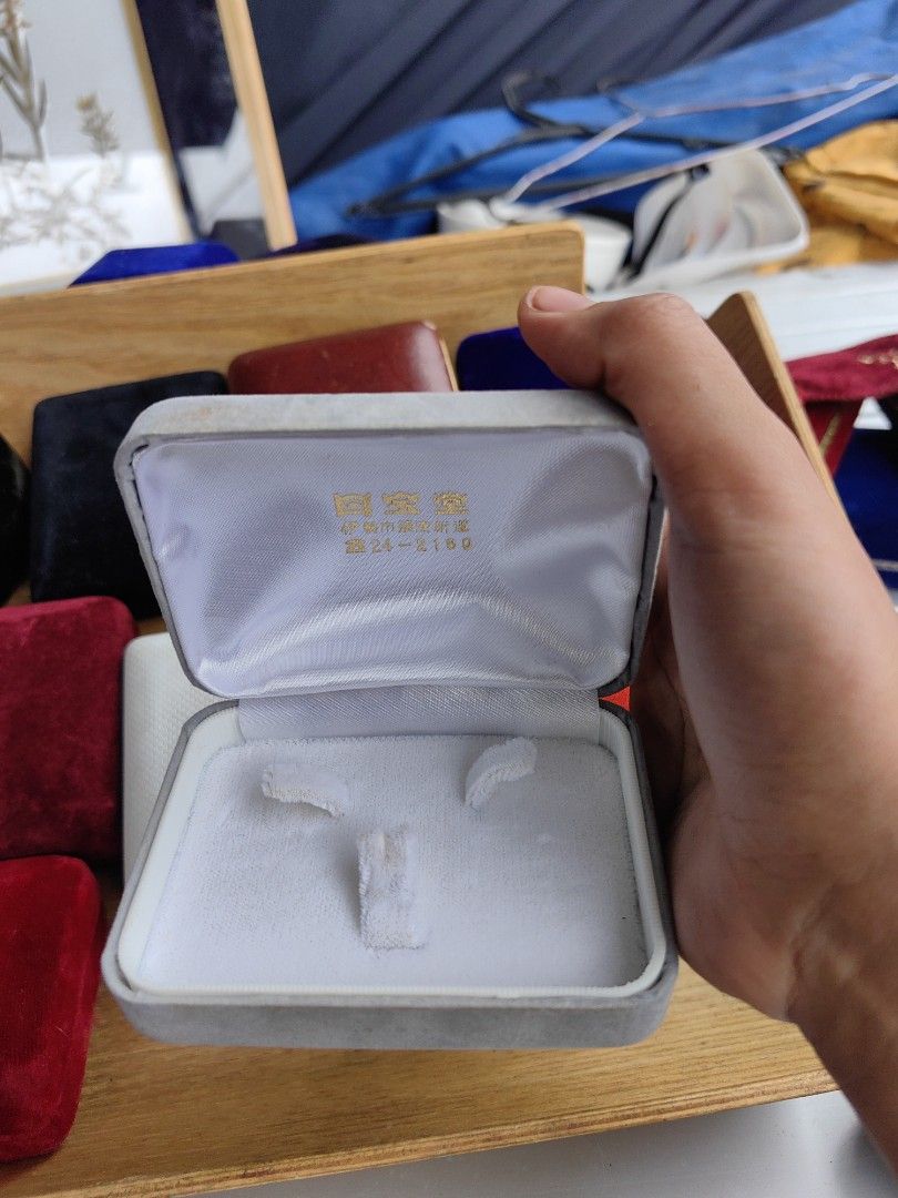 Jewelry box (Category: Accessory Holder, Box & Organizers) located in Calamba. Submitted by princesspauliney. (Listing ID 1460773625, Image 3). Description: Jewelry box Japan items. 50 each Mine now pay now First to pay basis.