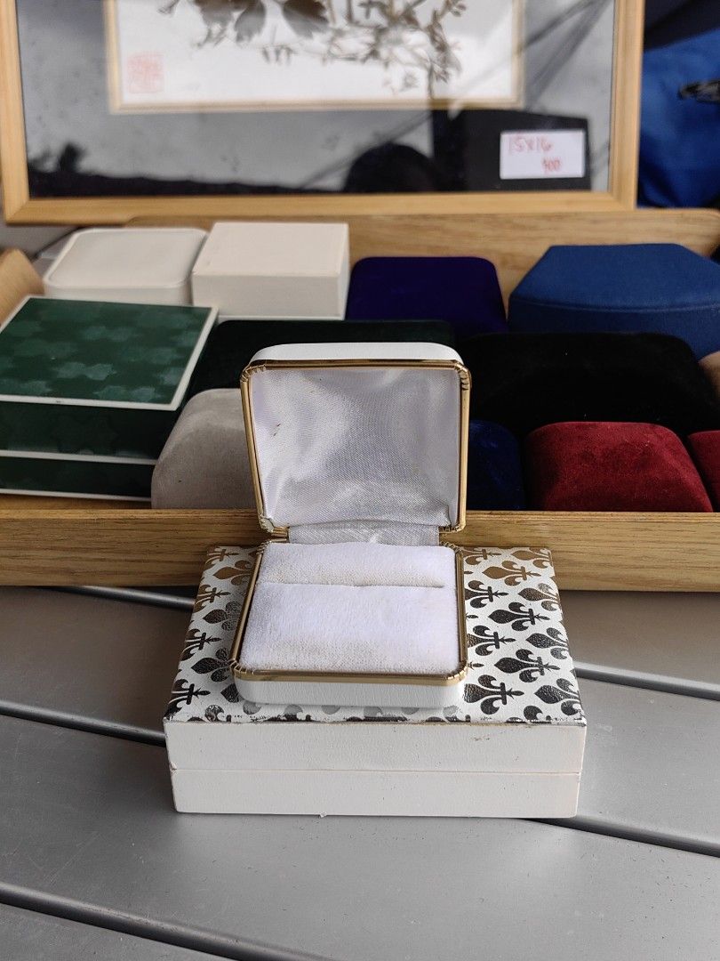 Jewelry box (Category: Accessory Holder, Box & Organizers) located in Calamba. Submitted by princesspauliney. (Listing ID 1460774200, Image 2). Description: Jewelry box Japan items. 80 each Mine now pay now First to pay basis.