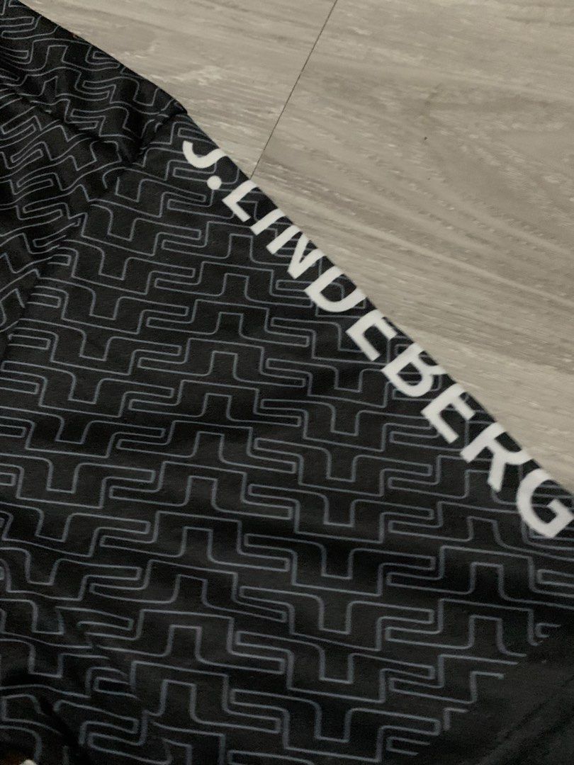 j.lindberg Polo Shirt (Category: Activewear) located in Makati City. Submitted by bastiolarteee (Listing ID 1460868724, Image 3). Description: .