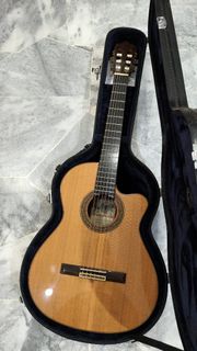 (Category: ) located in . Submitted by joshuakau.guitarnook (Listing ID 1460732100, Image 1). Description: .