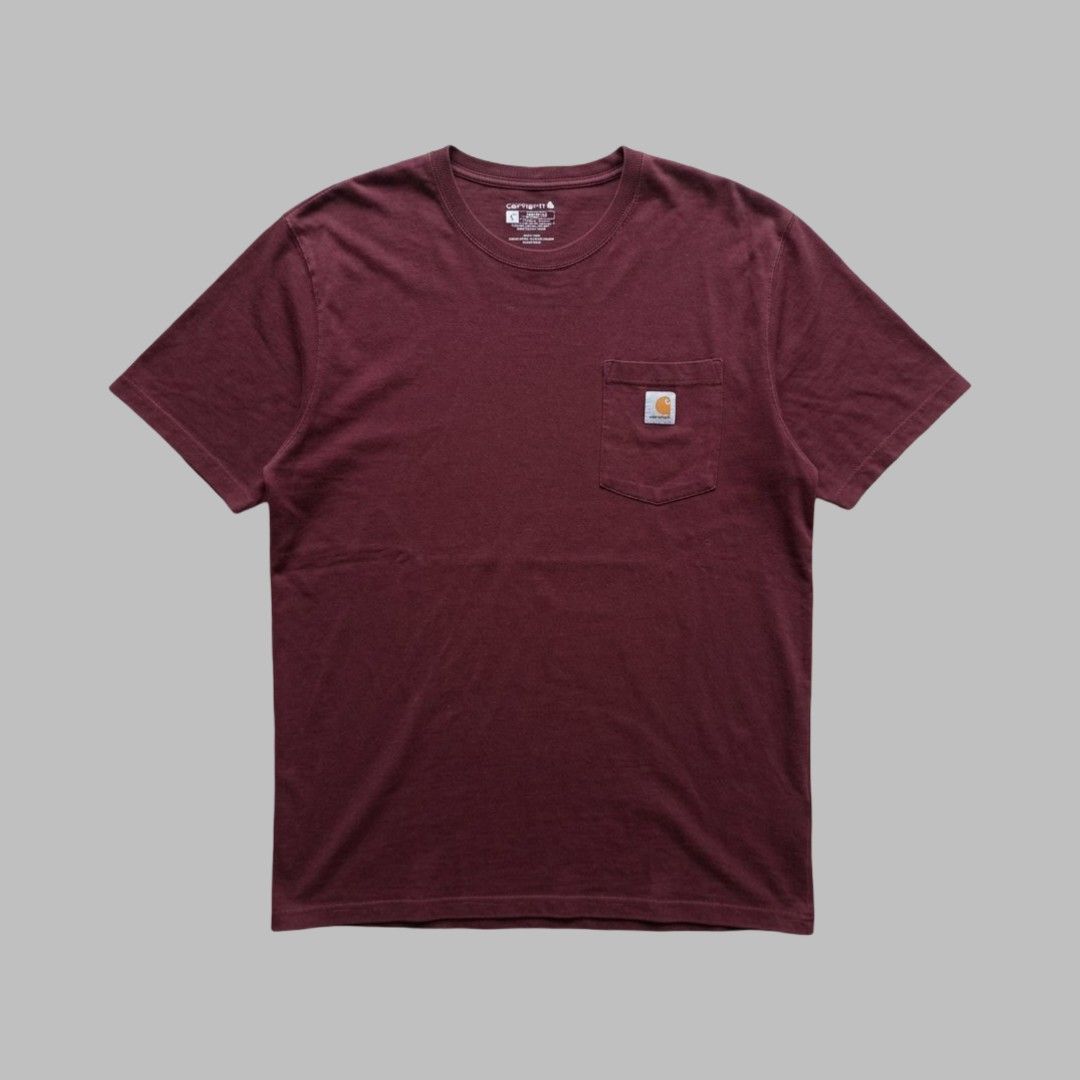 K87 Carhartt (Category: Tshirts & Polo Shirts ) located in Dagupan City. Submitted by old_soul_finds.ph (Listing ID 1460909171, Image 1). Description: Dimensions : L32 x W25 Color Rate : 9.5 / 10 Issues : ❌ Excellent condition Mine for only ₱800 📍Loc : Pangasinan MOP : Gcash MOD : J&T express / Ava pasabay if around Pangasinan.