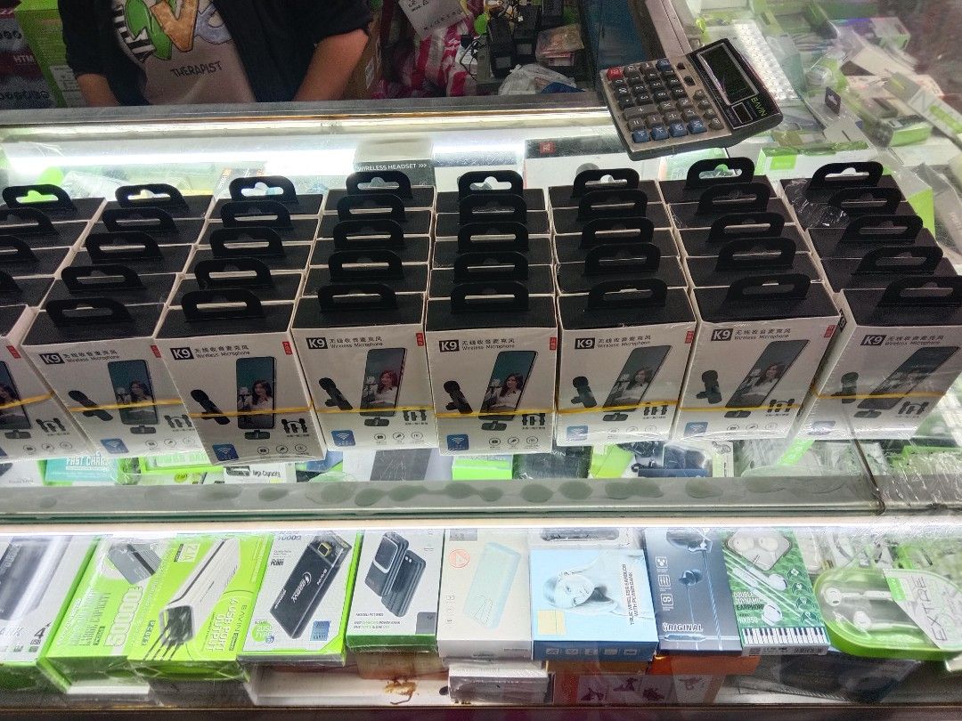 K9 Wireless Microphone for Phones (Category: Microphones) located in Manila. Submitted by iliasjen3082126 (Listing ID 1460787423, Image 1). Description: - K9 Wireless Microphones - Perfect for vlogging & video recording - Easy connection to your phone - Multiple units available - Packaging shown in photos - Feel free to ask questions.