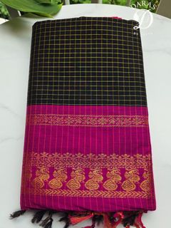 (Category: ) located in . Submitted by deepa0716 (Listing ID 1460840586, Image 1). Description: .