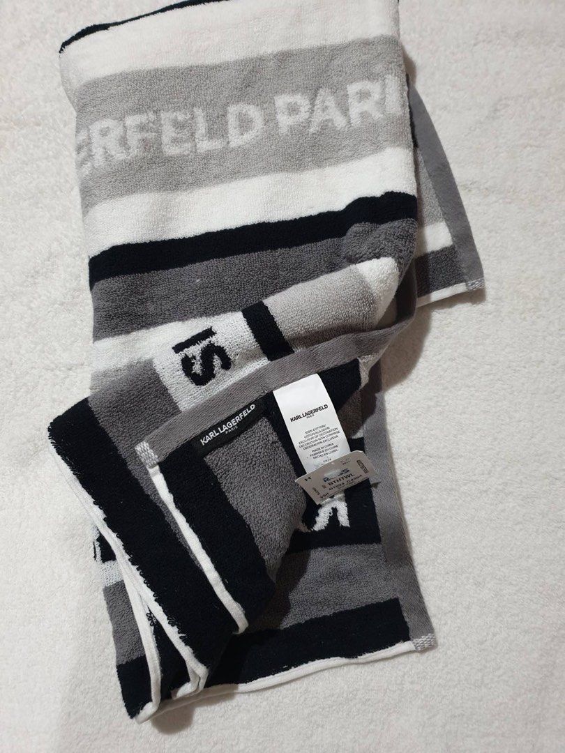 Karl Lagerfeld Bath Towel (Category: Bedding & Towels) located in Las Pinas. Submitted by epitome.mnl (Listing ID 1460719094, Image 3). Description: 💎Brand New with tag 💎Karl Lagerfeld 💎Size One 💎SRP 70USD 💎All items 100% original 📌MOP GCASH or BDO 📌SF Shouldered by the buyer 📌Lalamove/Grab (via sched) 📌Flash / Gogo Express Provincial 80-240 📌Meetups: Las Pinas/Alabang/Laguna via schedule.