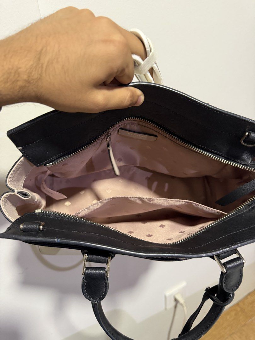 Kate Spade New York Tote Bag (Category: Tote Bags) located in Paranaque City. Submitted by captainthanos01 (Listing ID 1460832035, Image 3). Description: - Kate Spade tote bag - Color blocking: Black, white, and pale pink - Versatile carrying options: Top handles and detachable crossbody strap - Organized interior: Multiple compartments and a zip pocket - Ideal for everyday use.