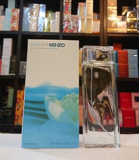 (Category: ) located in . Submitted by luxuryfragrances (Listing ID 1460910675, Image 1). Description: .