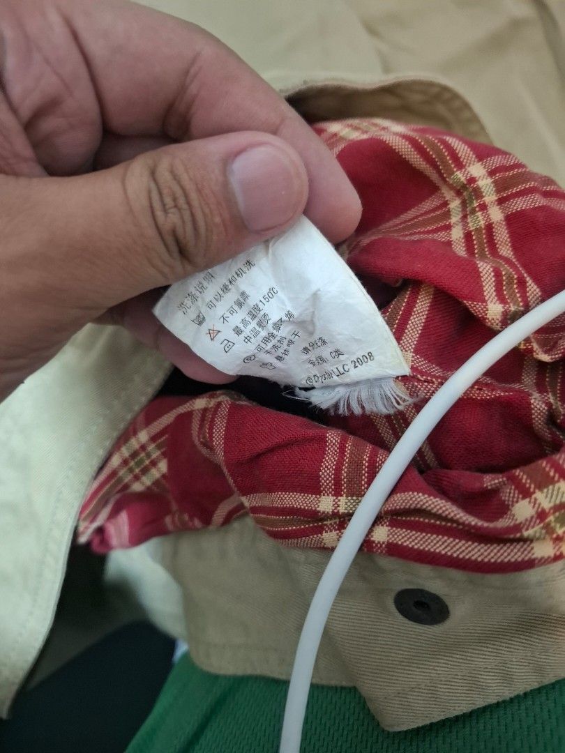Khaki Jeep Zip Up (Category: Coats, Jackets and Outerwear) located in Bacoor. Submitted by manilasena (Listing ID 1460899734, Image 3). Description: khaki Jeep worker zip up jackets Size M on tag.