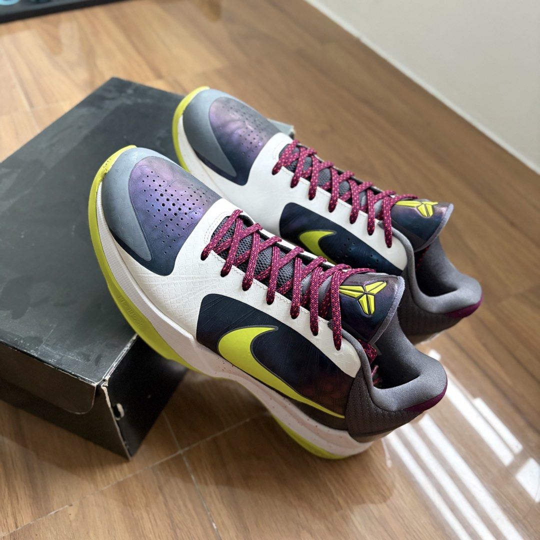 Kobe 5 Protro ‘Chaos’ (Category: Sneakers) located in Quezon City. Submitted by pumpitupmnl (Listing ID 1460735320, Image 3). Description: Kobe 5 Protro ‘Chaos’ Size 12 US Like New | Complete ₱17,000 📍SJDM, Bulacan IG: @pumpitupmnl_.