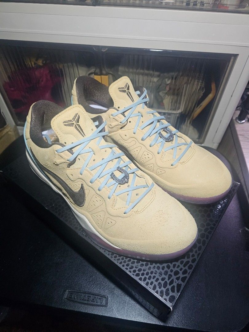 Kobe 8 EXT Protro Size 13 (Category: Sneakers) located in San Juan City. Submitted by frelite (Listing ID 1460898845, Image 2). Description: .