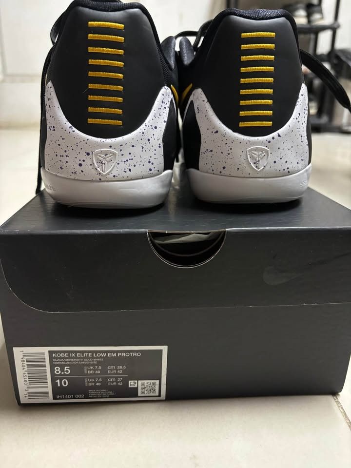 Kobe IX Low Protro (Category: Sneakers) located in Caloocan City. Submitted by granddragon_60d5ce (Listing ID 1460730607, Image 3). Description: KOBE IX LOW PROTRO “LAKERS AWAY” Size: US 8.5 Men’s Model: Kobe IX Low Protro “Lakers Away” Condition: Used like new — used only 4 times on an indoor wood basketball court ✅ Authentic ✅ Includes original extra laces ✅ Includes original Kobe logo sticker ✅ Includes original box.