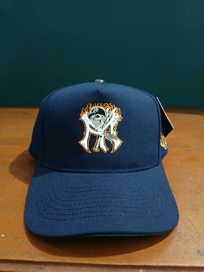 KTHLA NY Bambino Flame Snapback (Category: Caps & Hats) located in Baguio. Submitted by crlljms_selection (Listing ID 1460809521, Image 1). Description: Condition: Brand New / Unused Style: Snapback / Fitted / Adjustable Size: One Size Fits Most.