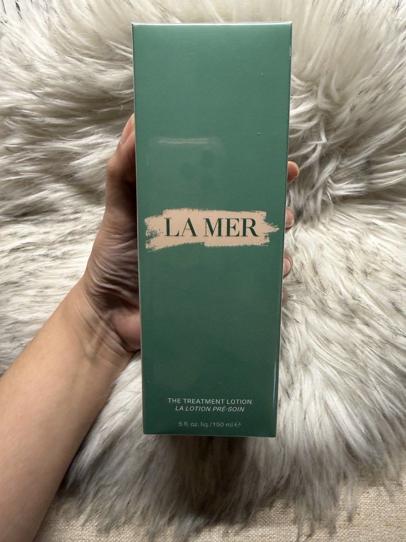 La Mer Toner Lotion (Category: Face Care) located in Bulacan. Submitted by karisma_noverra (Listing ID 1460730224, Image 1). Description: Super nice nito. Napakalma nia un skin ko na super sensitive.