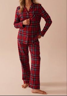 (Category: ) located in . Submitted by beckyshop2024 (Listing ID 1460909247, Image 1). Description: .
