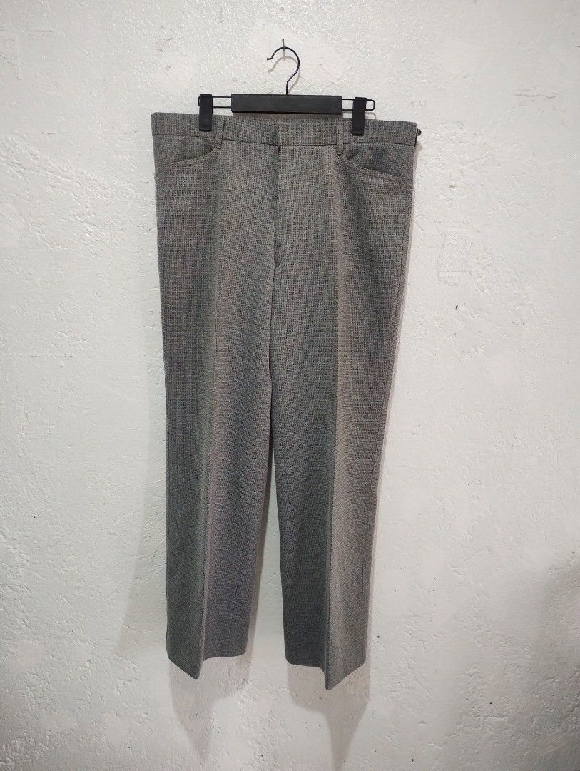 Lacoste Grey Houndstooth Tailored Trousers (Category: Trousers) located in Imus. Submitted by darylg88358770 (Listing ID 1460736158, Image 1). Description: - Brand: Lacoste - Color: Grey - Pattern: Houndstooth - Fit: Classic Tailored - Closure: Button and Zip - Pockets: Two back pockets - Material: Polyester - Size: 88 - Occasion: Smart Casual or Formal Wear - Condition: Please check photos for details the items trifted fresh from bale need wash 