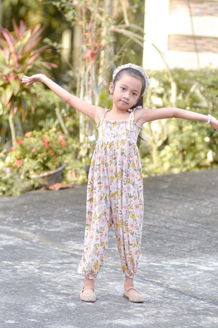 Laila & Lyra Jacoba S4 (Category: Babies & Kids Fashion) located in Daraga. Submitted by iamsupershein (Listing ID 1460896918, Image 2). Description: .