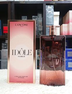 (Category: ) located in . Submitted by luxuryfragrances (Listing ID 1460911260, Image 1). Description: .