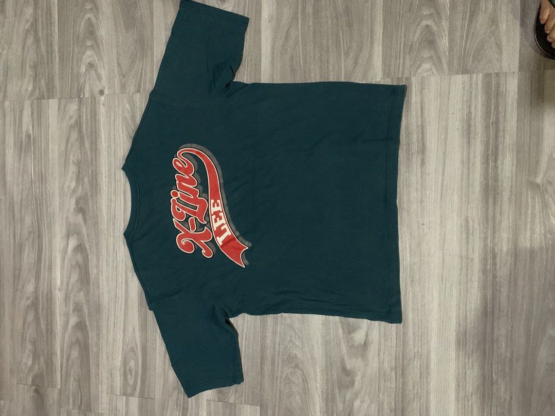 Lee Oversized TShirt (Category: Tshirts & Polo Shirts ) located in Makati City. Submitted by bastiolarteee (Listing ID 1460868753, Image 3). Description: .