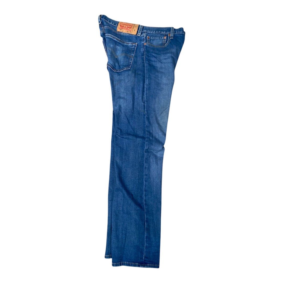 Levi’s 501 (Category: Jeans) located in Bacolod City. Submitted by unkemptrags (Listing ID 1460745812, Image 1). Description: Levi’s 501 Excellent condition W32 L33 1,499 freeship.
