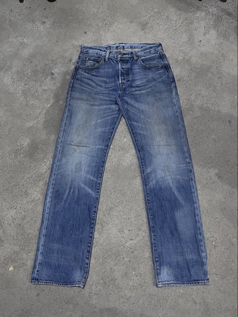 LEVIS 501 (Category: Jeans) located in Koronadal. Submitted by k3nttfinds (Listing ID 1460830286, Image 2). Description: LEVIS 501 in prestine condition, chained stitch and its negotiable.