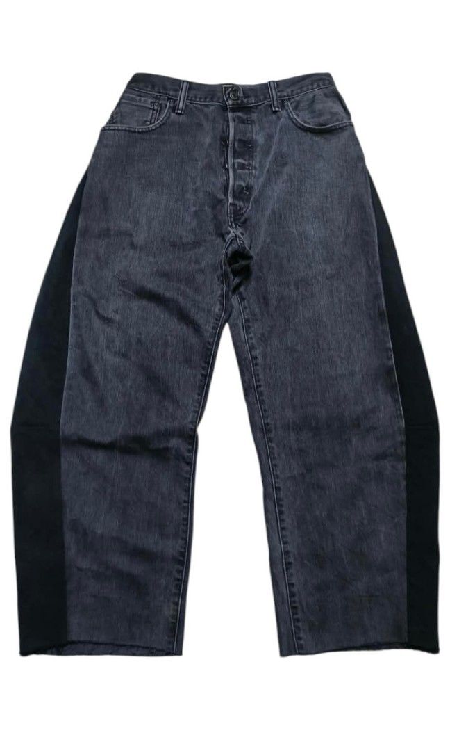 LEVIS 501 ORLEANS REWORK EXTENDED PATCH (Category: Jeans) located in Mutia. Submitted by ukaysellerto (Listing ID 1460716486, Image 1). Description: waist 28 length 38 thigh 15 hem 9.
