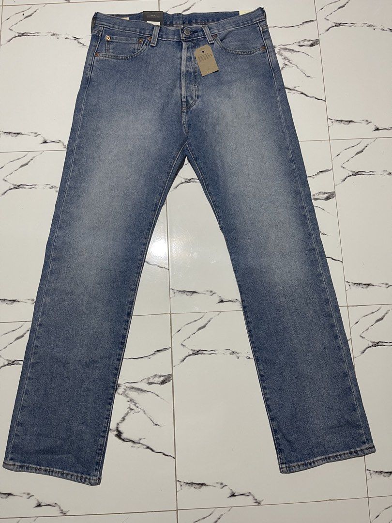 Levi’s 501 size 33 (Category: Jeans) located in Santa Rosa. Submitted by pickerpau (Listing ID 1460824291, Image 2). Description: Levi’s 501 Premium Size on tag: W33 L32 Brand new Authentic Levi’s jeans 2590+sf Shipping via J&t or Same day delivery via Lalamove Can do COD Via LBC with downpayment.