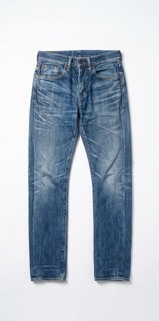 Levi’s 505 Jeans (Category: Jeans) located in Caloocan City. Submitted by bea_d_ (Listing ID 1460720993, Image 1). Description: Levi’s 505 Made in Japan Denim (W28 L32) Condition: Excellent preloved condition Details: Brand/Model: Levi’s 505 Regular Fit Size: Waist 28, Length 32 Origin: Made in Japan (crafted with premium Japanese denim, known for superior texture, durability, and top-tier fading potential) Wash: Classic medium-to-dark indigo wit