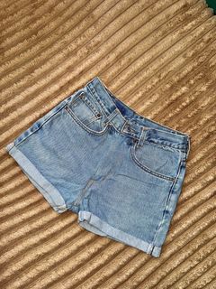 (Category: ) located in . Submitted by nicsns_ (Listing ID 1460759593, Image 1). Description: .