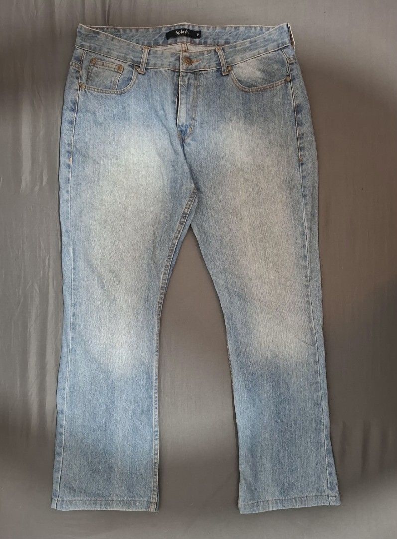 light-wash straight or slightly bootcut denim jeans (Category: Jeans) located in Bacoor. Submitted by manilasena (Listing ID 1460894822, Image 1). Description: Splash Bootcut jeans Size 34 on tag.