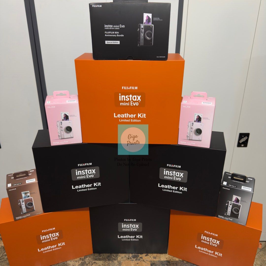 Limited Edition Instax Mini Evo Leather Kit (Category: Cameras) located in Quezon City. Submitted by bdsdc1998 (Listing ID 1460723348, Image 1). Description: LIMITED EDITION: INSTAX MINI EVO LEATHER KIT BUNDLE FOR BLACK AND BROWN 📸📸 SRP ✅: PHP 14,999 INCLUSIONS 🎁: -Instax Mini Evo Camera -Instax Mini Glossy Films (10 Sheets) -32GB Micro SD Card -Leather Camera Bag And Strap -Photoframes -Leather Film Sleeve -Photo Album -Shoulder Strap -Usb Ca