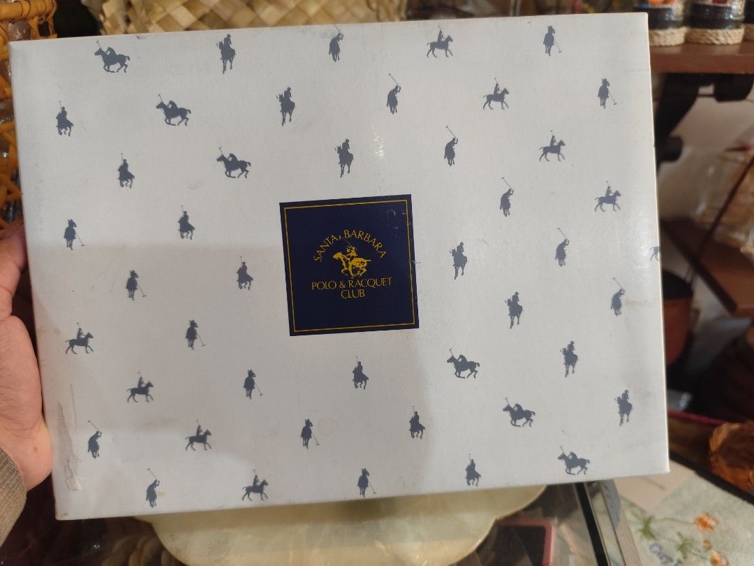 Long BackTowel Polo (Category: Bedding & Towels) located in Dipolog. Submitted by thriftteata (Listing ID 1460848500, Image 3). Description: new.