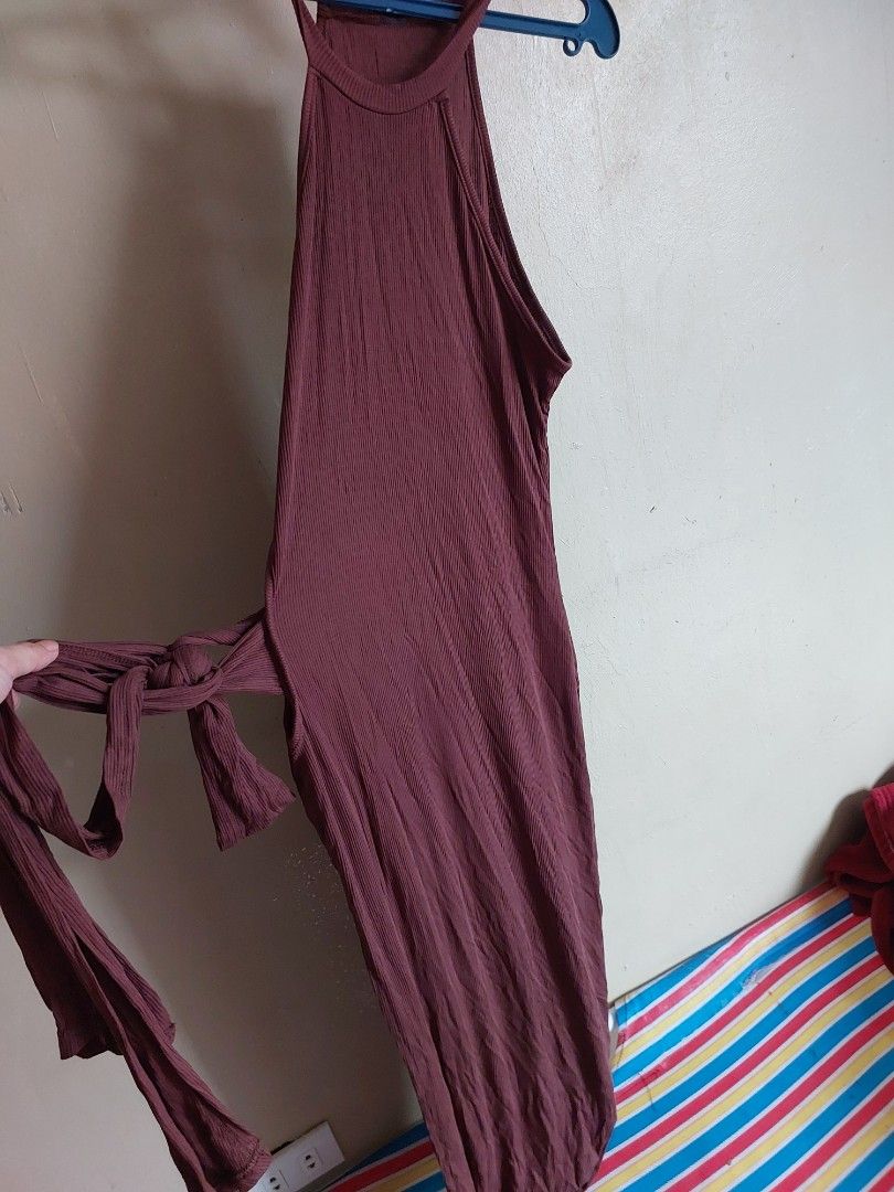 Long dress (Category: Dresses) located in Manila. Submitted by kristinera72772 (Listing ID 1460789319, Image 1). Description: .