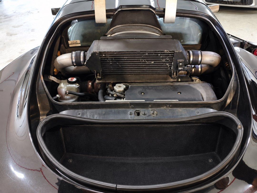 Lotus Exige S2 Manual (Category: Used Cars) located in Singapore. Submitted by exige2025 (Listing ID 1460810063, Image 2). Description: 2006 Lotus Exige S2 1.8 Supercharged – Rare Analogue Driver’s Car COE expiry: 9 November 2026 Negotiable Selling as-is. Suitable for COE renewal, collection or export. A rare opportunity to own one of Lotus’ most engaging and distinctive driver-focused cars. The Exige S2 combines extremely low weight, sharp handl