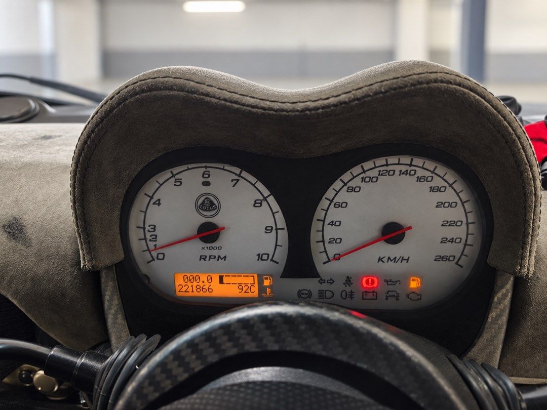 Lotus Exige S2 Manual (Category: Used Cars) located in Singapore. Submitted by exige2025 (Listing ID 1460810063, Image 3). Description: 2006 Lotus Exige S2 1.8 Supercharged – Rare Analogue Driver’s Car COE expiry: 9 November 2026 Negotiable Selling as-is. Suitable for COE renewal, collection or export. A rare opportunity to own one of Lotus’ most engaging and distinctive driver-focused cars. The Exige S2 combines extremely low weight, sharp handl