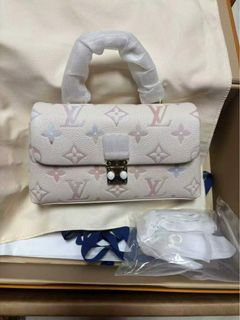 （分類：）位於 。 由 japanesepurchasingagent 提交（商品編號 1460892422，圖片 1）。簡介： 。