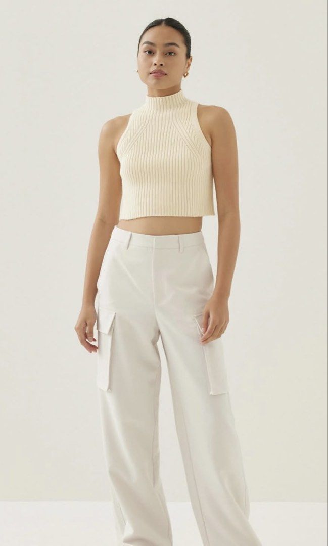 Love Bonito | Knit Mock Top - Small (Category: Sleeveless) located in Roxas City. Submitted by elliesuite (Listing ID 1460749700, Image 1). Description: Read: LAST PRICE POSTED ‼️ NO WHEN WORN ‼️ NO MEASUREMENTS Brand New with Tags Size: Small Stretchable. HQ knit. SF c/o Buyer. (JRS Express ONLY ₱150) No grab/lala (not from the Metro) All sales are final. No REFUND. No return / exchange. .
