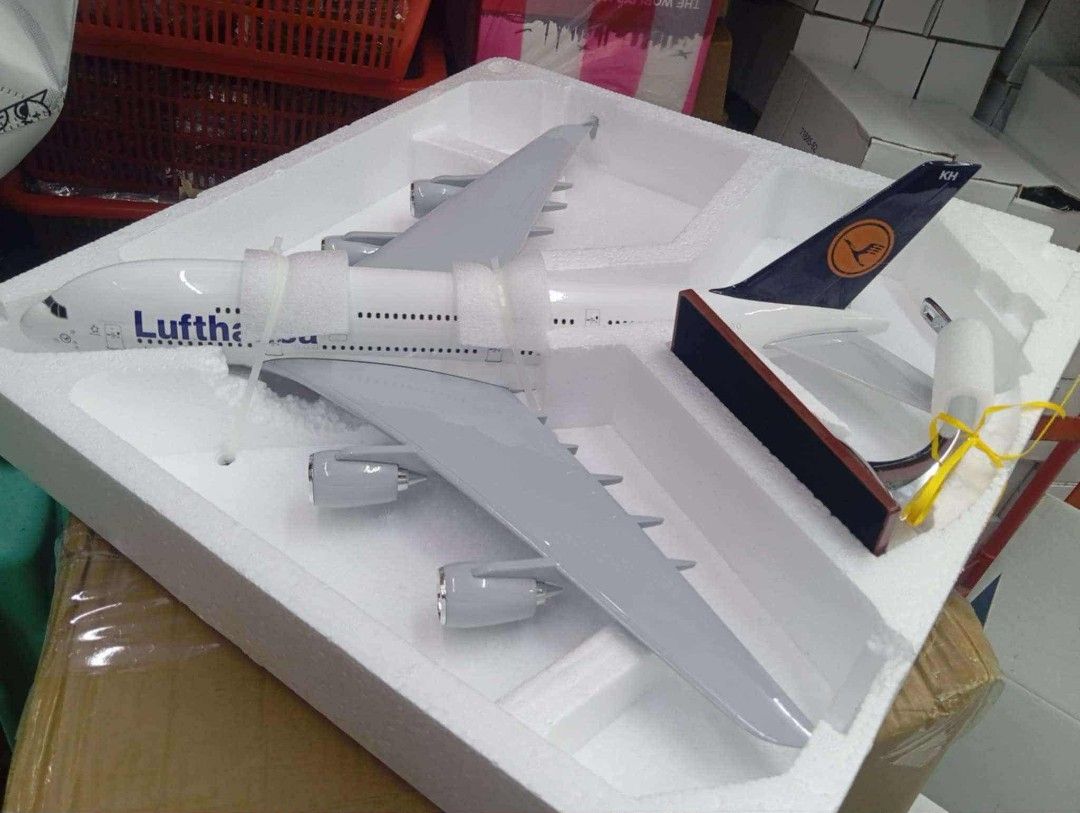 Lufthansa Airbus A380 Model Airplane (Category: Vehicle & Diecast Models) located in Manila. Submitted by iliasjen3082126 (Listing ID 1460785908, Image 1). Description: - Detailed Lufthansa A380 model airplane - Includes original packaging with styrofoam inserts - Features authentic Lufthansa livery and engines - Comes with a display stand - Ideal for aviation enthusiasts and collectors.