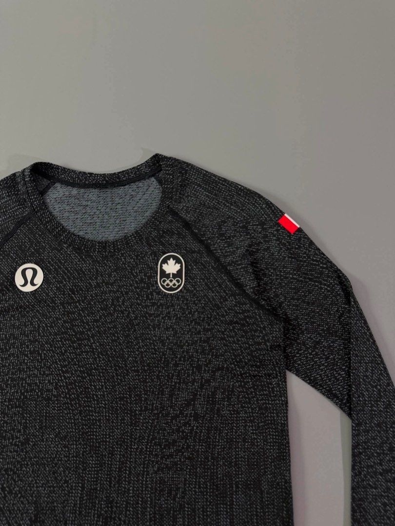 LULULEMON (Category: Activewear) located in Guagua. Submitted by sweetboyy (Listing ID 1460919471, Image 3). Description: LULULEMON EXCELLENT CONDITION / NO ISSUE SIZE MEDIUM 8 ON TAG / DIMES L28.5 W18.