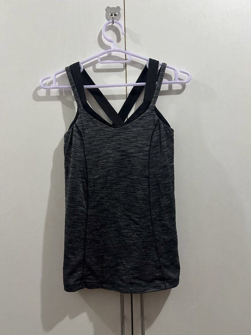 Lululemon Active Top (Category: Activewear) located in Manila. Submitted by chen_clybelles (Listing ID 1460896308, Image 2). Description: .