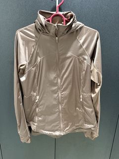(Category: ) located in . Submitted by Ma_preloved (Listing ID 1460820115, Image 1). Description: .
