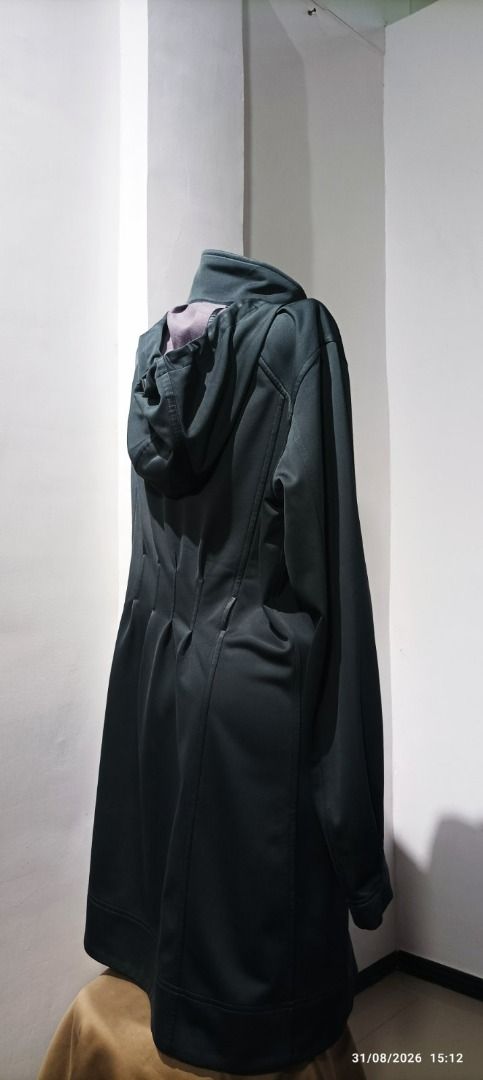 Lululemon (size 12) Longline Softshell Jacket (Category: Activewear) located in Calamba. Submitted by lulu.thrift.finds (Listing ID 1460726195, Image 3). Description: Lululemon Size 12 Longline Softshell Jacket No discount for single items. Can give a little discount for multiple-item purchases. Kindly check my store, selling all lulu :) First to pay basis Payment via GCash only Shipped thru Jnt within 2-3 days Free shipping for min 1.5k purchase