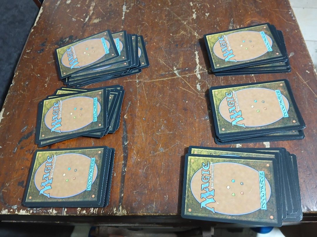 Magic the gathering, cards, bundle (Category: Raw Singles) located in Paranaque City. Submitted by 4thestate.surplusan (Listing ID 1460869035, Image 1). Description: bundle, magic the gathering cards.
