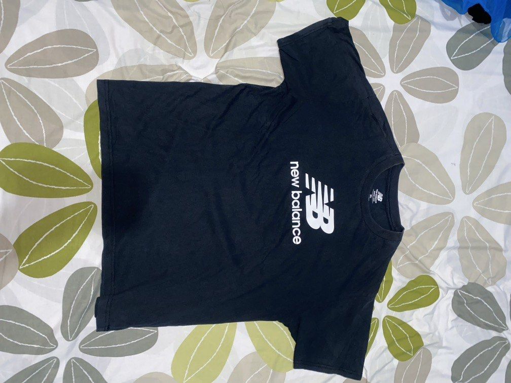 man shirts (Category: Activewear) located in Aroroy. Submitted by ukaysfinds (Listing ID 1460850310, Image 1). Description: .