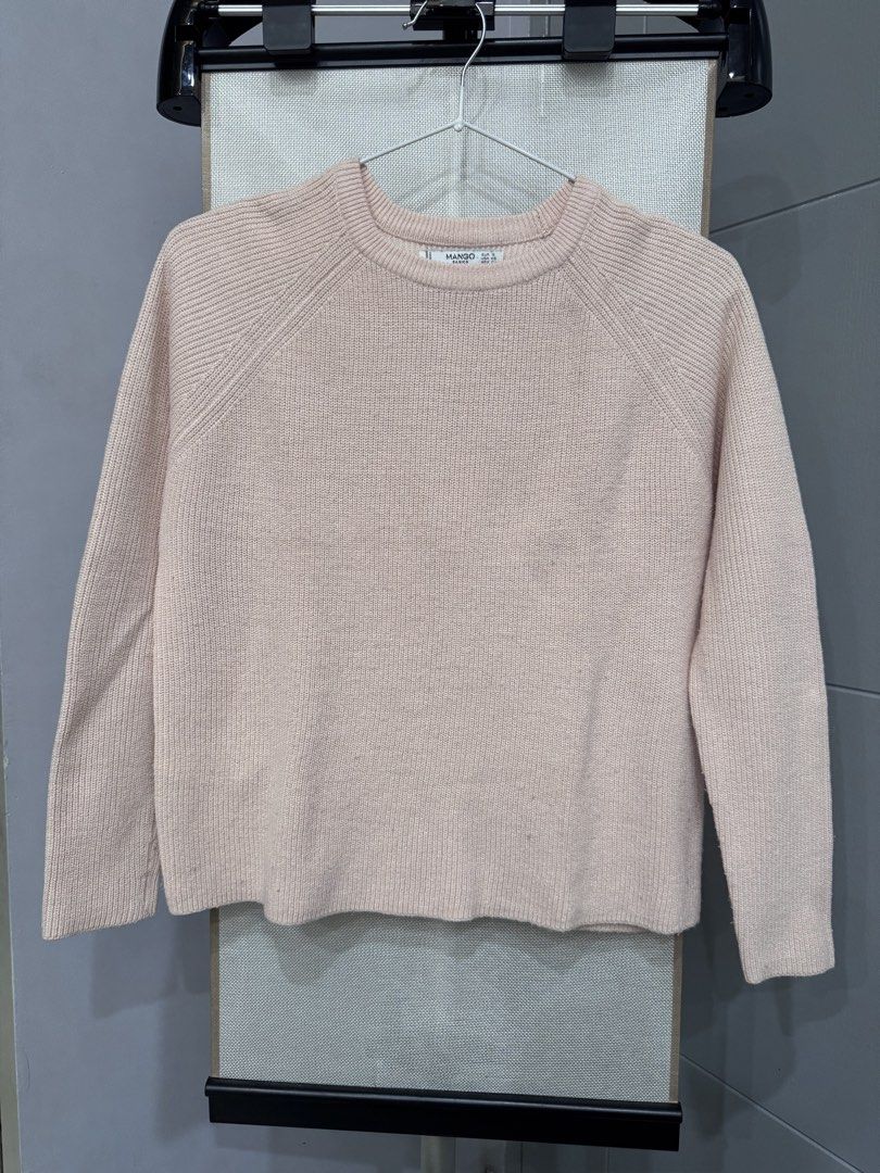 Mango Basics Pink Knit Sweater (Category: Longsleeves) located in Manila. Submitted by altabl123 (Listing ID 1460877926, Image 1). Description: - Mango Basics pink knit sweater - Raglan sleeves - Ribbed cuffs and hem - Ideal for layering or wearing on its own - Simple and classic design.