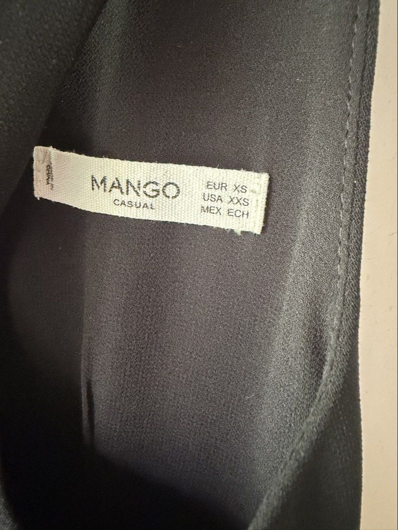 Mango black dress (Category: Dresses) located in Manila. Submitted by coolandchic (Listing ID 1460763301, Image 2). Description: .